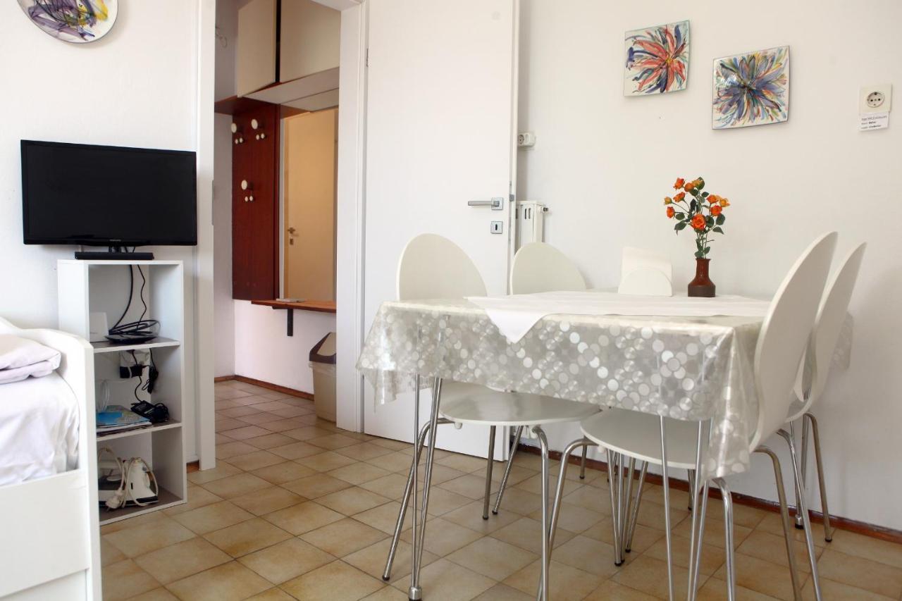 Apartments Diana Bm Порторож Экстерьер фото