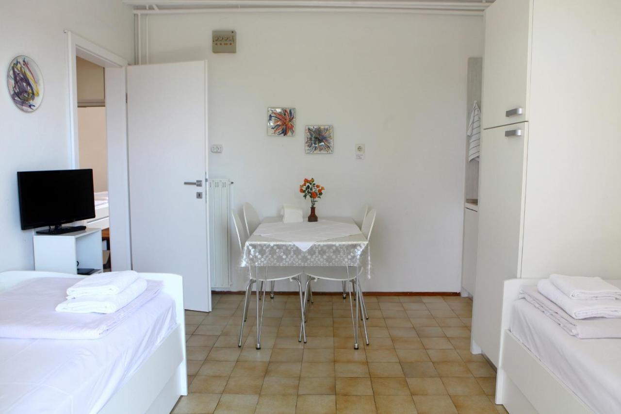 Apartments Diana Bm Порторож Экстерьер фото